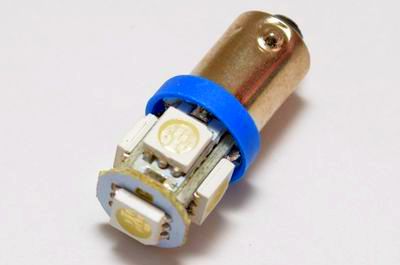 ЛАМПА СВЕТОДИОД.24V T4W (СИНИЙ, 5 SMD) BA9S