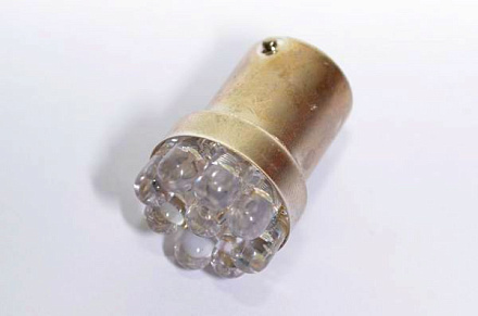 ЛАМПА СВЕТОДИОД.24V P21W (БЕЛЫЙ 9 LED) BA15s